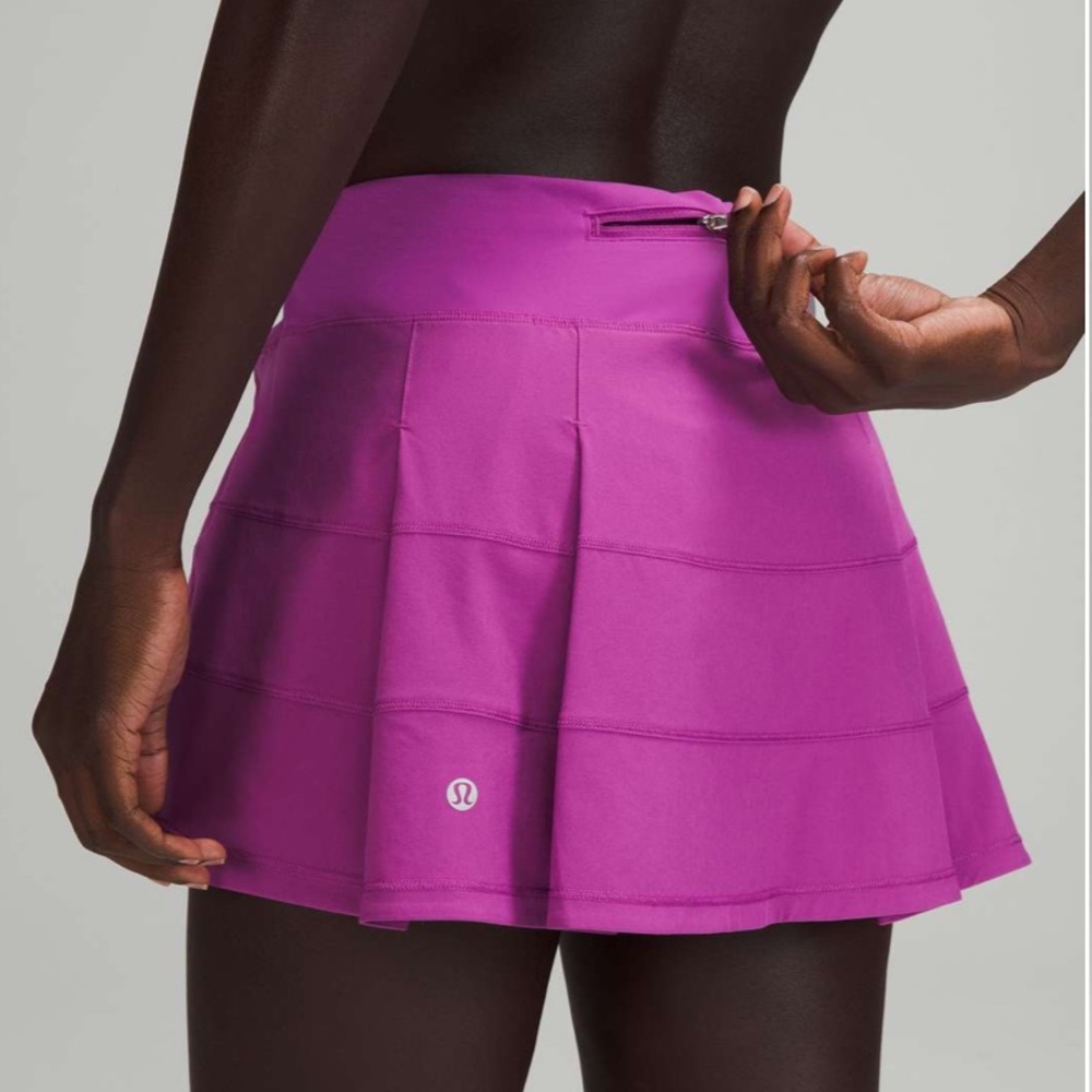 Lululemon pace rival mid rise skirt